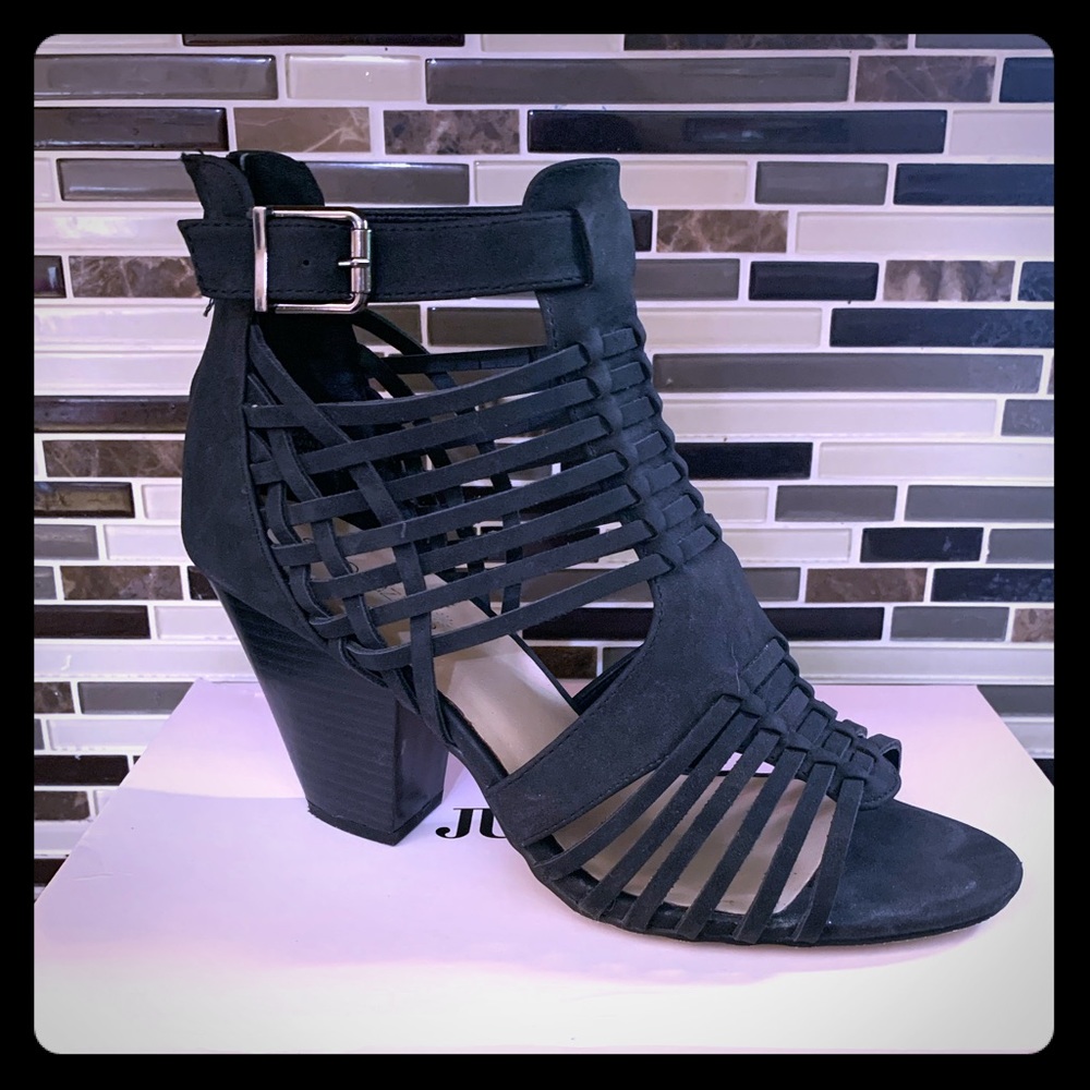 👠2/$40 Caged heel sandals